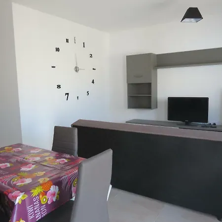 Apartament Joy