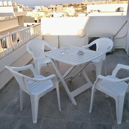 Joy Gzira