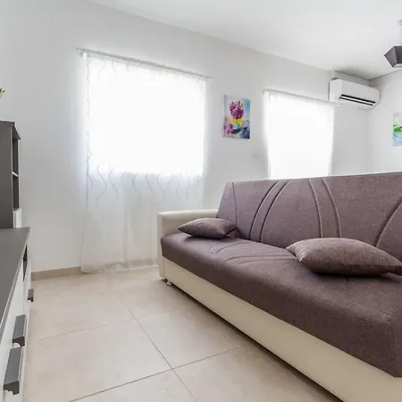 Apartament Joy Gzira